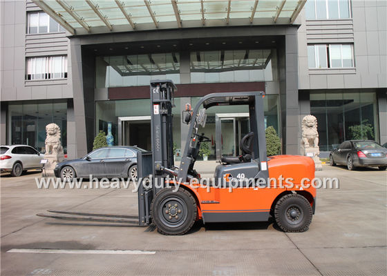 China Sinomtp FD40 diesel forklift with Rated load capacity 4000kg and LUOTUO engine supplier
