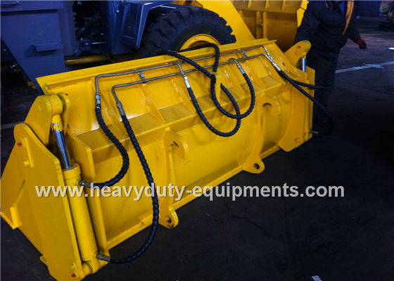 China multi-purpose bucket of SDLG wheel loader with 0.9m3 bucket capacity supplier