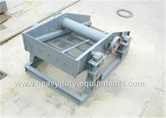 China Auto Centering Vibrating Screen with long service life, low noise and convenient maintenance supplier