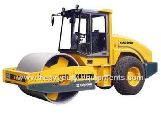 China XG6181 Hydraulic Vibratory Road Roller use Vibratory bearings from Sweden SKF or Germany FAG supplier
