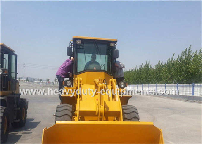 Lingong LG918 wheel loader with multipurpose bucket to shovel in volvo technique