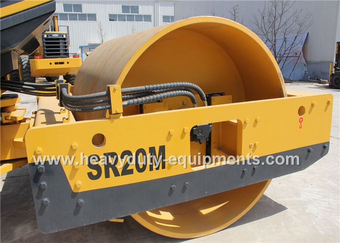Shantui 20t vibratory road roller model SR20M equipped with 2140mm vibratory drum width