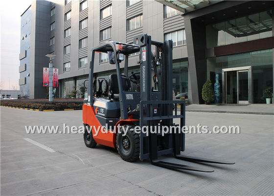 China 2065cc LPG Industrial Forklift Truck 32 Kw Rated Output Wide View Mast supplier