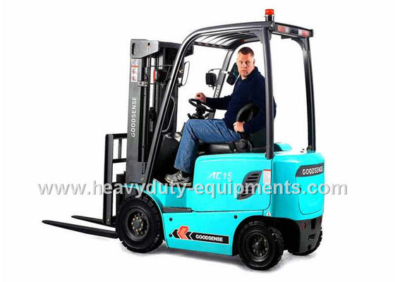 China SINOMTP forklift uses adjustable steering wheel and economical engines supplier