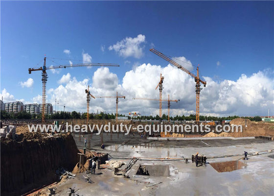 China Tower crane with free height 41m and max load 6 tons for construction supplier