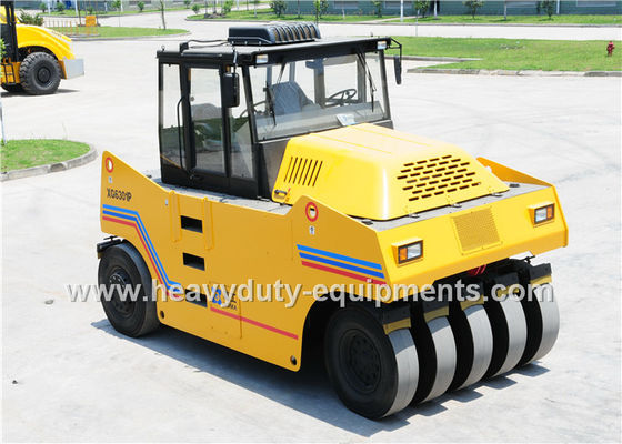 China Pneumatic Road Roller XG6301P 29500kg working Weight with cummins engineFor Asphalt Road supplier
