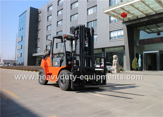 Sinomtp FY50 Gasoline / LPG forklift with 2550mm Mast Lowered Height supplier