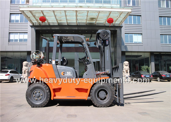 Sinomtp FY50 Gasoline / LPG forklift with 2550mm Mast Lowered Height supplier